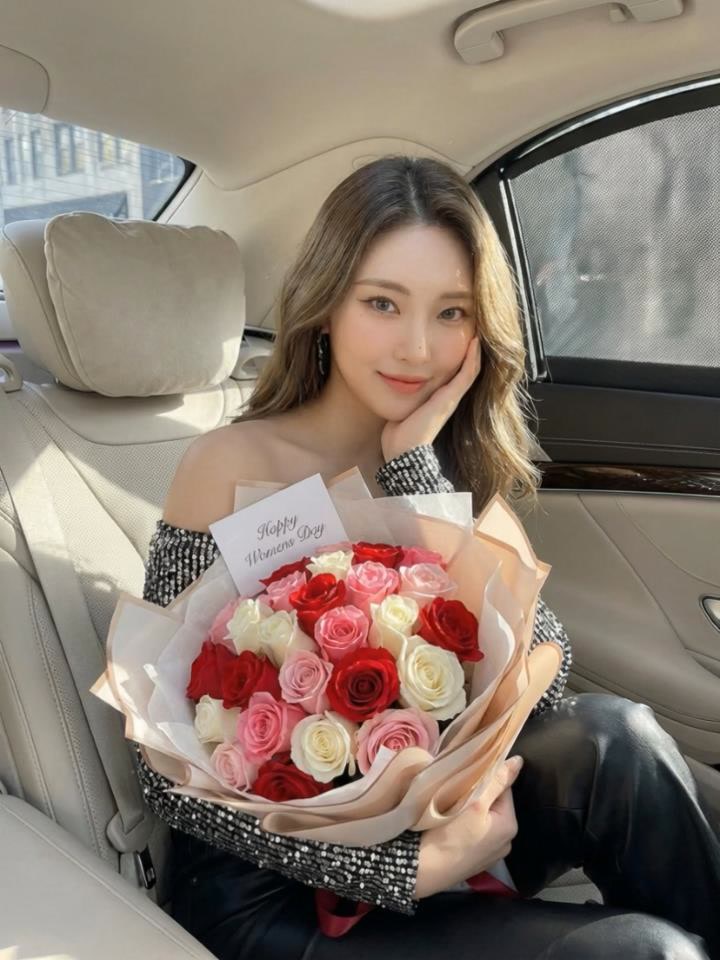 여성들은 로즈카를 좋아합니다